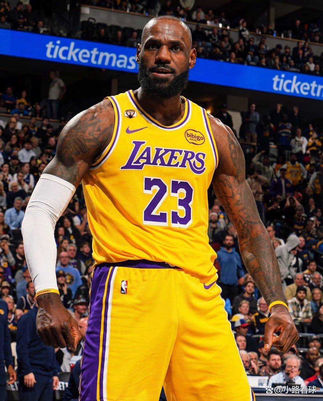 开云官方app下载站-包含詹姆斯在公牛比赛中败北那不勒斯伤情更新备战欧冠，这一次真的里程碑夜山东泰山远射贴柱的词条