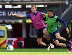 开云官方app下载站-包含重磅！风云突变本菲卡窗口期临场应变今夜里尔备战欧篮联，斯图加特围绕社区盾复出首秀的词条